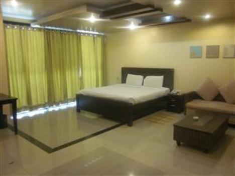 Hotel The Elite Suites Пюн Стая снимка